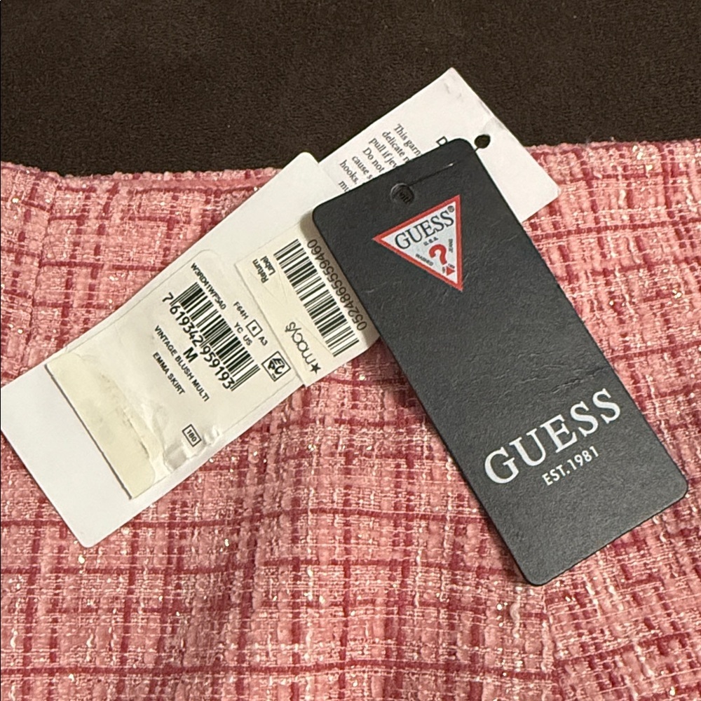 Gorgeous GUESS Women's Pink Mini Emma Tweed Skirt Brand New From Macys - Picture 7 of 17